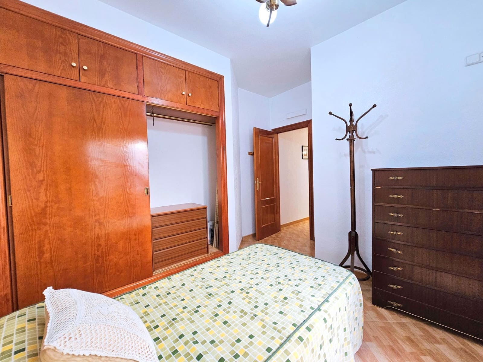 2 bedroom Flat for sale in Cartagena - € 129,500 (Ref: 9217444)