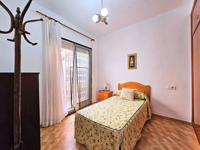 Piso de 2 habitaciones en Cartagena en venta - 129.500 € (Ref: 9217444)