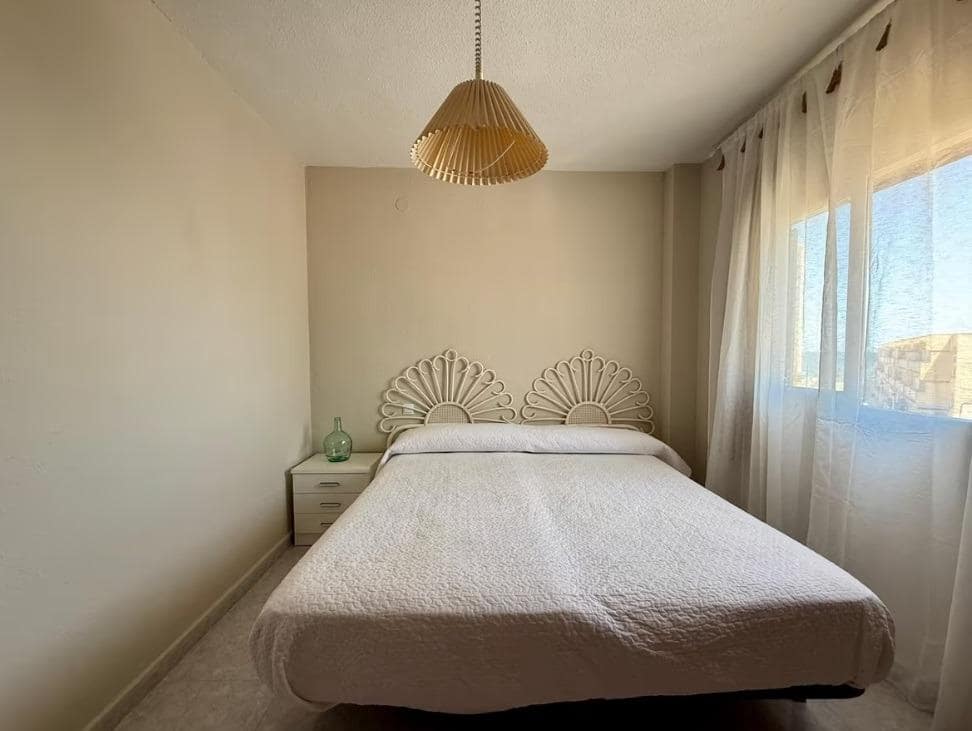 Piso de 1 habitación en La Manga del Mar Menor en venta con piscina - 125.000 € (Ref: 9236479)