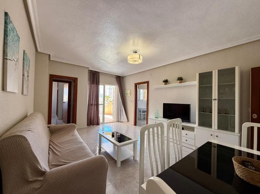 Piso de 1 habitación en La Manga del Mar Menor en venta con piscina - 125.000 € (Ref: 9236479)