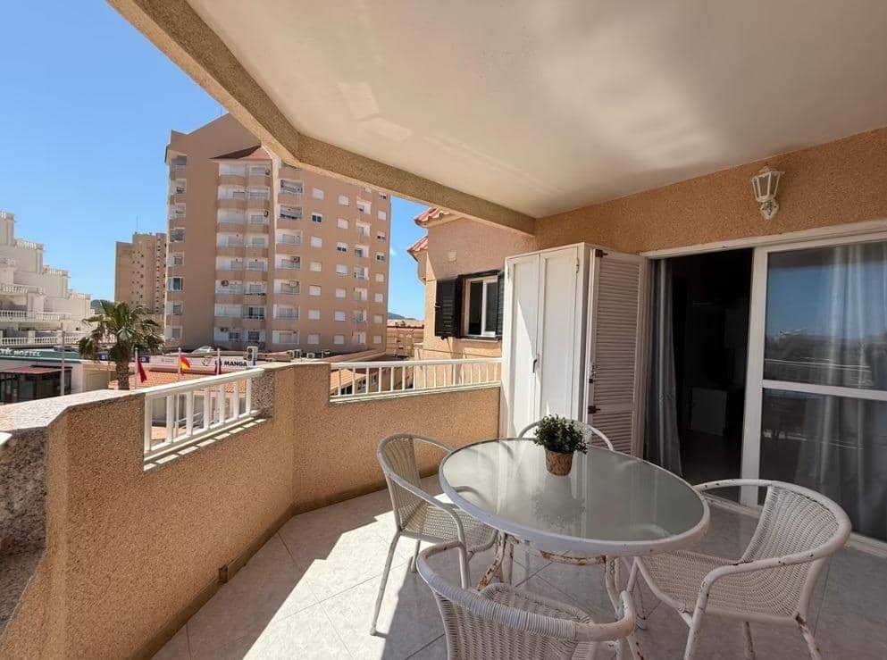 Piso de 1 habitación en La Manga del Mar Menor en venta con piscina - 125.000 € (Ref: 9236479)