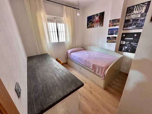 2 slaapkamer Flat te huur in La Puebla, Cartagena met zwembad garage - € 600 (Ref: 9347389)