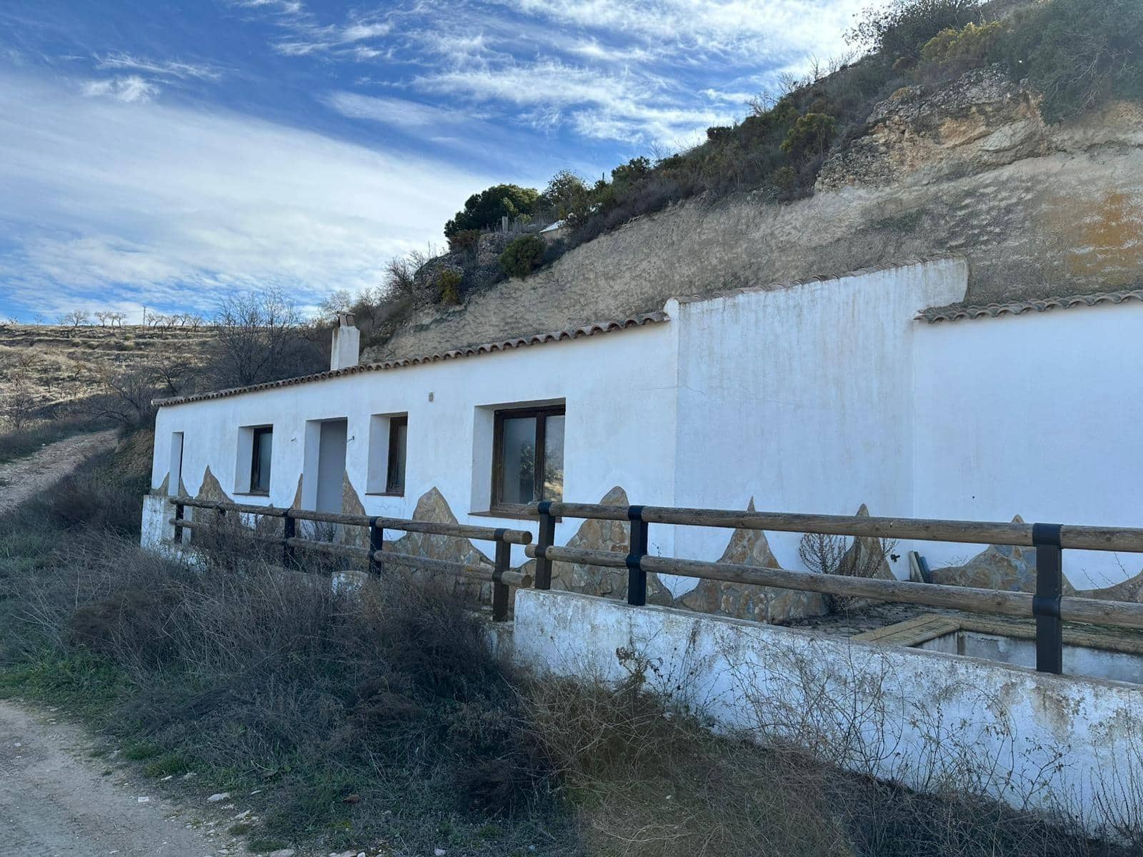 4 slaapkamer Grotwoning te koop in Castril - € 79.950 (Ref: 9355876)