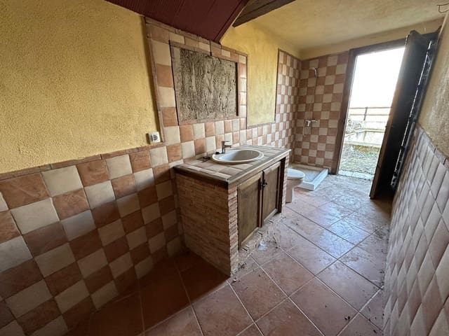 4 camera da letto Casa Grotta in vendita in Castril - 79.950 € (Rif: 9355876)