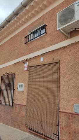 4 makuuhuone Huoneisto myytävänä paikassa Hellín - 49 000 € (Ref: 9387954)