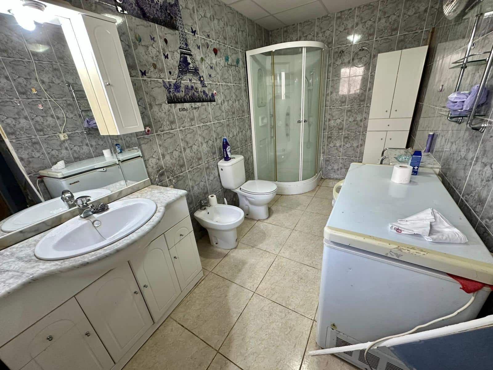 4 slaapkamer Appartement te koop in Hellin - € 49.000 (Ref: 9387954)