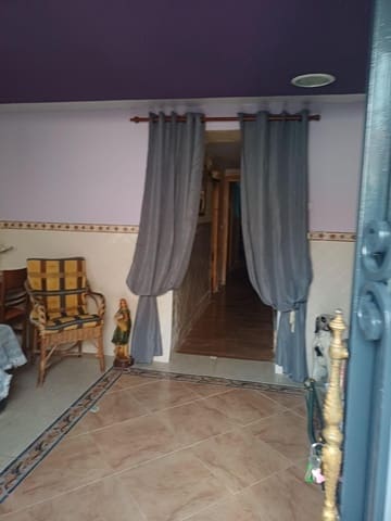 Apartamento de 4 habitaciones en Hellín en venta - 47.000 € (Ref: 9387954)