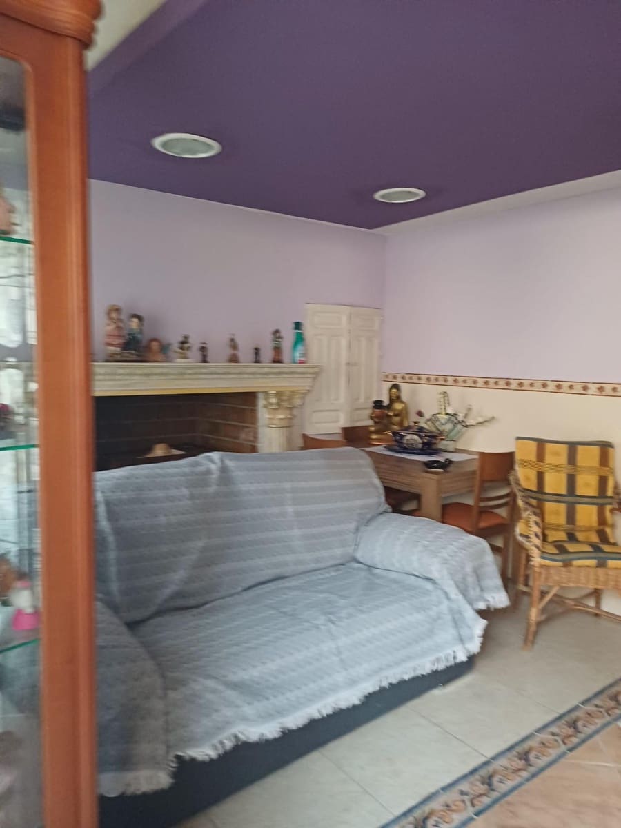 Apartamento de 4 habitaciones en Hellín en venta - 47.000 € (Ref: 9387954)