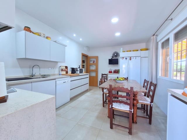 3 chambre Villa/Maison à vendre à El Algar, Carthagène avec piscine garage - 1 100 000 € (Ref: 9419804)