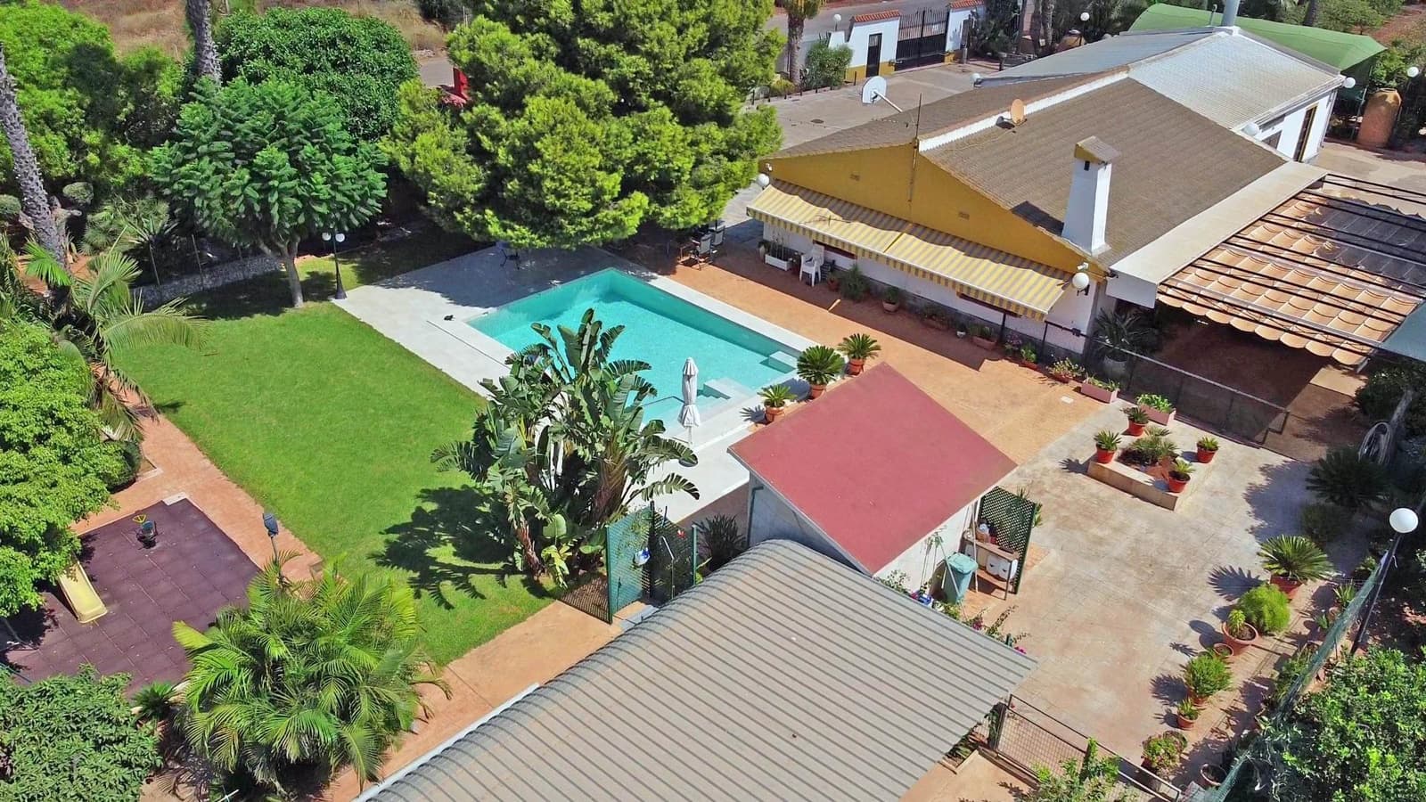 3 bedroom Villa for sale in El Algar with pool garage - € 1,100,000 (Ref: 9419804)