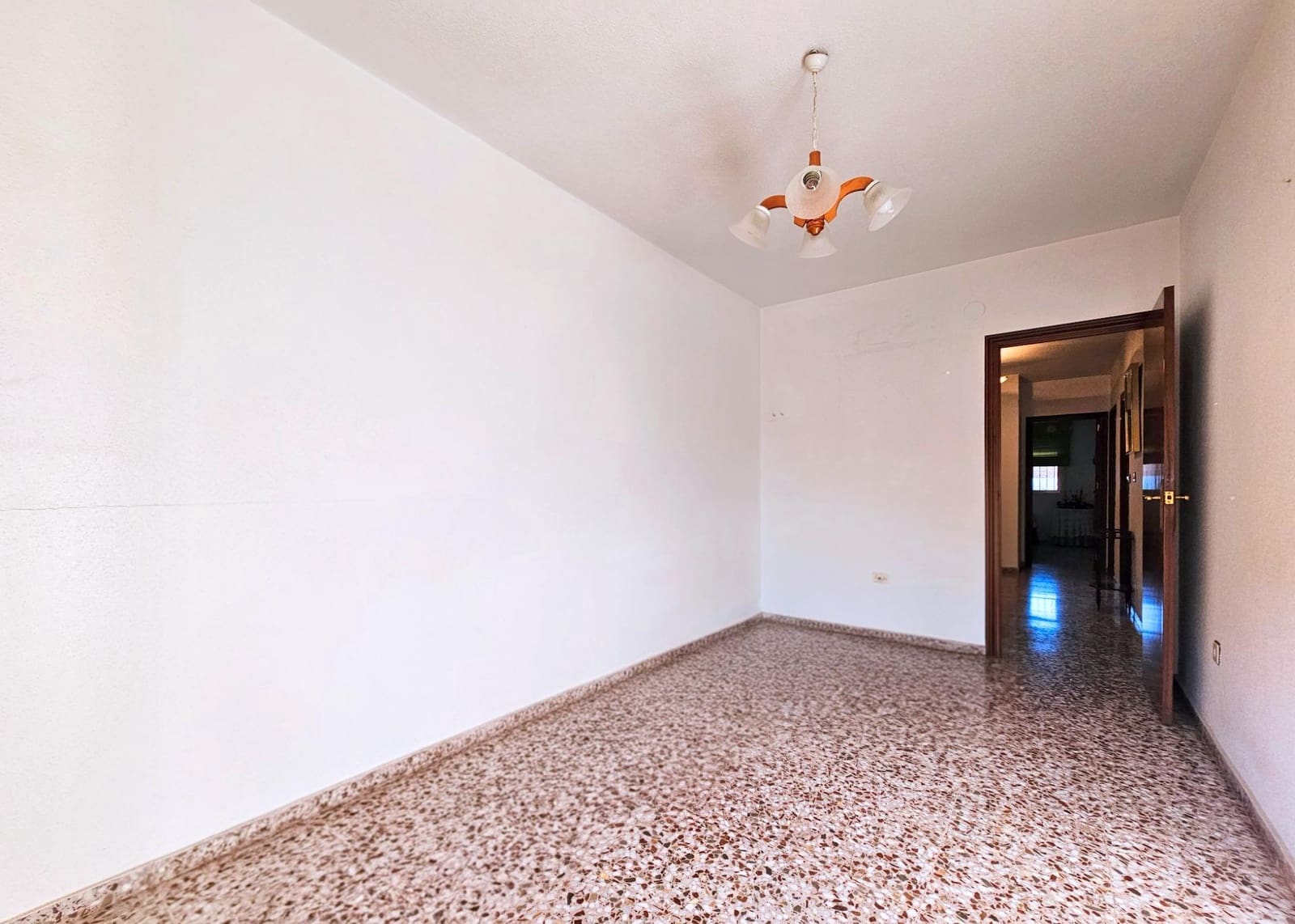 4 sovrum Lägenhet till salu i Cartagena med garage - 147 000 € (Ref: 9427256)