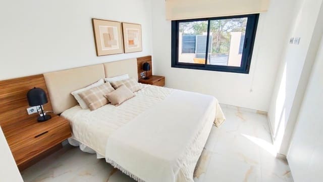 3 chambre Villa/Maison Semi-Mitoyenne à vendre à Pinar de Campoverde, Pilar de la Horadada avec piscine garage - 437 800 € (Ref: 9551621)