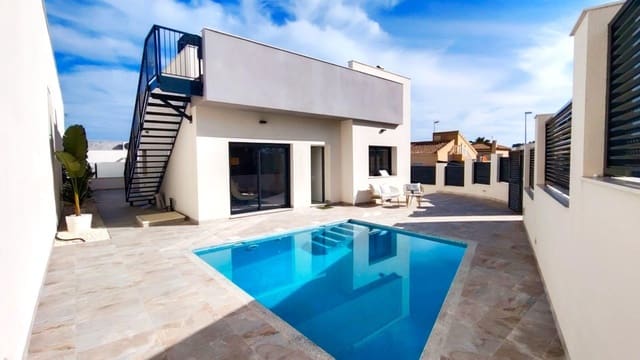 3 chambre Villa/Maison Semi-Mitoyenne à vendre à Pinar de Campoverde, Pilar de la Horadada avec piscine garage - 437 800 € (Ref: 9551621)