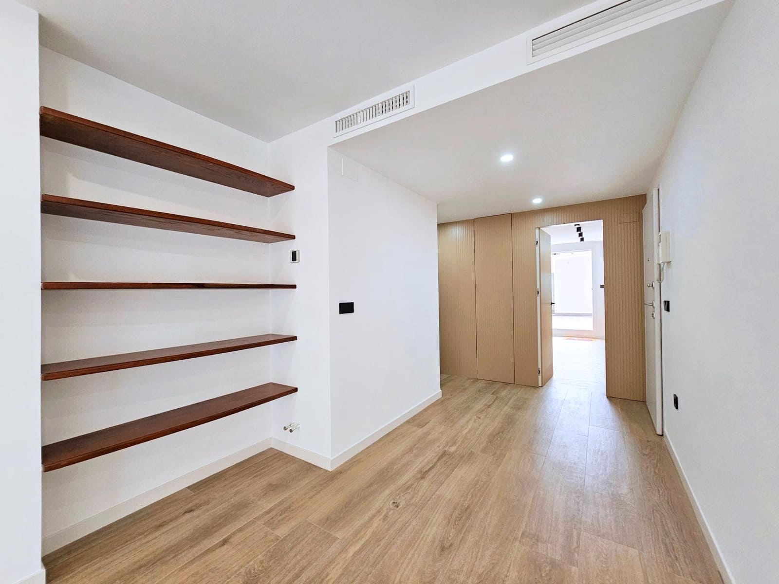 4 sypialnia Mieszkanie na sprzedaż w Kartagena z garażem - 495 000 € (Ref: 9591367)