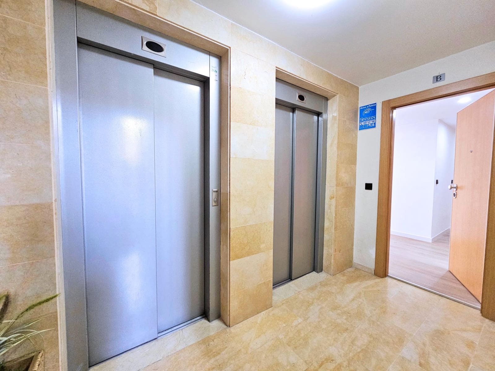 4 sypialnia Mieszkanie na sprzedaż w Kartagena z garażem - 495 000 € (Ref: 9591367)