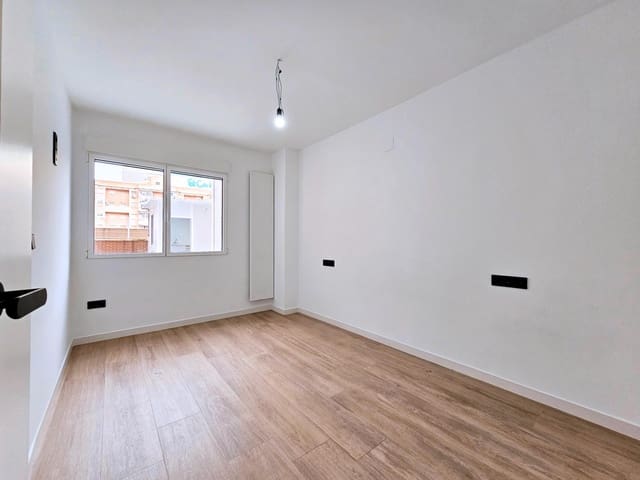 4 sypialnia Mieszkanie na sprzedaż w Kartagena z garażem - 495 000 € (Ref: 9591367)