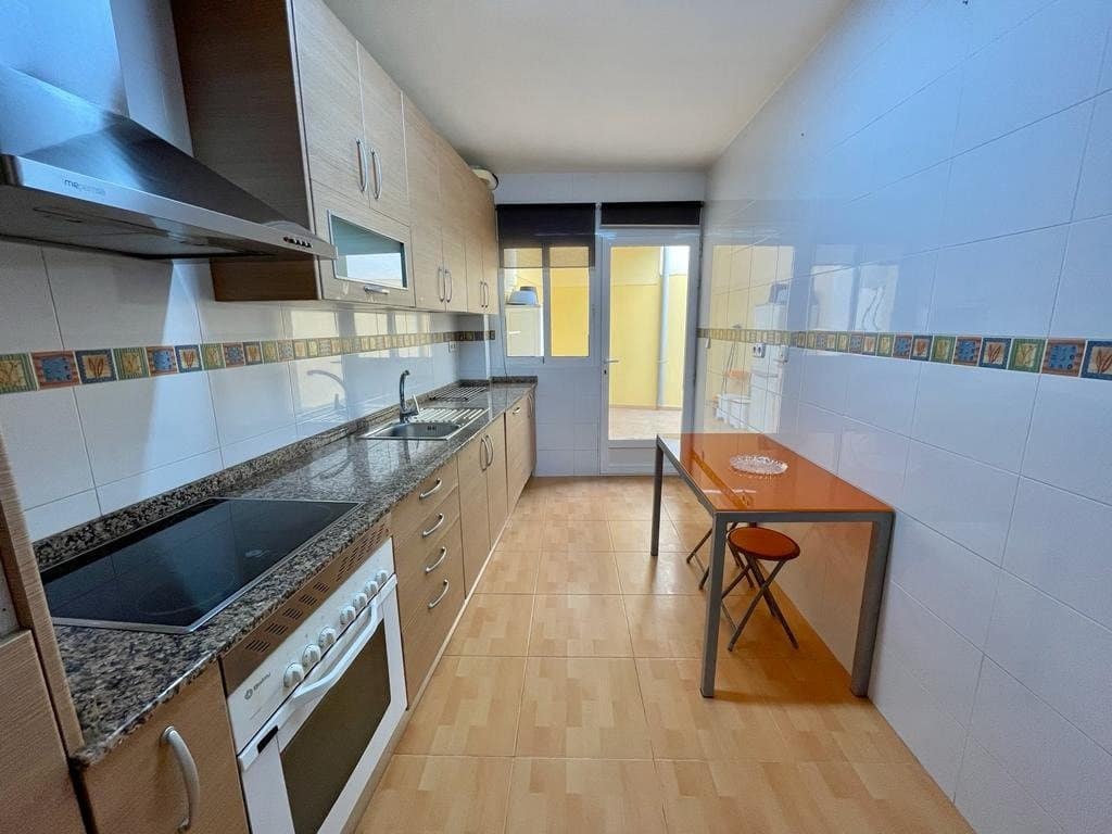 2 Zimmer Wohnung zu vermieten in Cartagena - 600 € (Ref: 9596197)