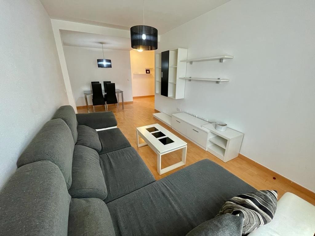 2 Zimmer Wohnung zu vermieten in Cartagena - 600 € (Ref: 9596197)