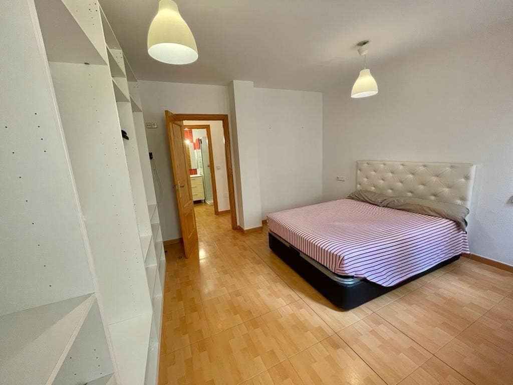 2 Zimmer Wohnung zu vermieten in Cartagena - 600 € (Ref: 9596197)