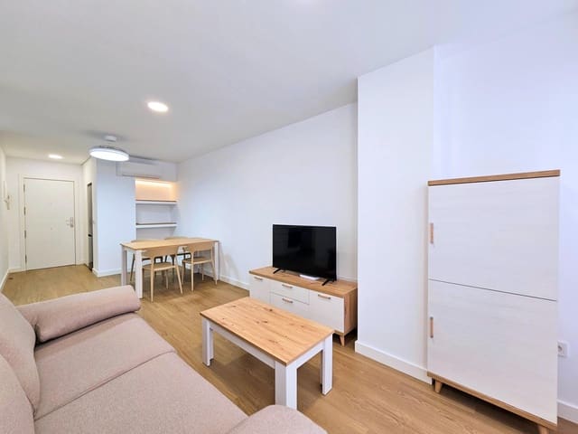 Appartement de 2 chambres à louer à Carthagène - 995 € (Ref: 9637645)