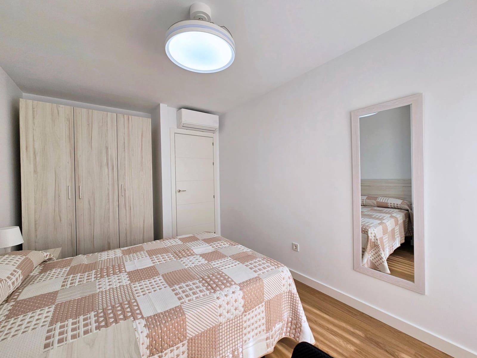 2 bedroom Flat for rent in Cartagena - € 995 (Ref: 9637645)