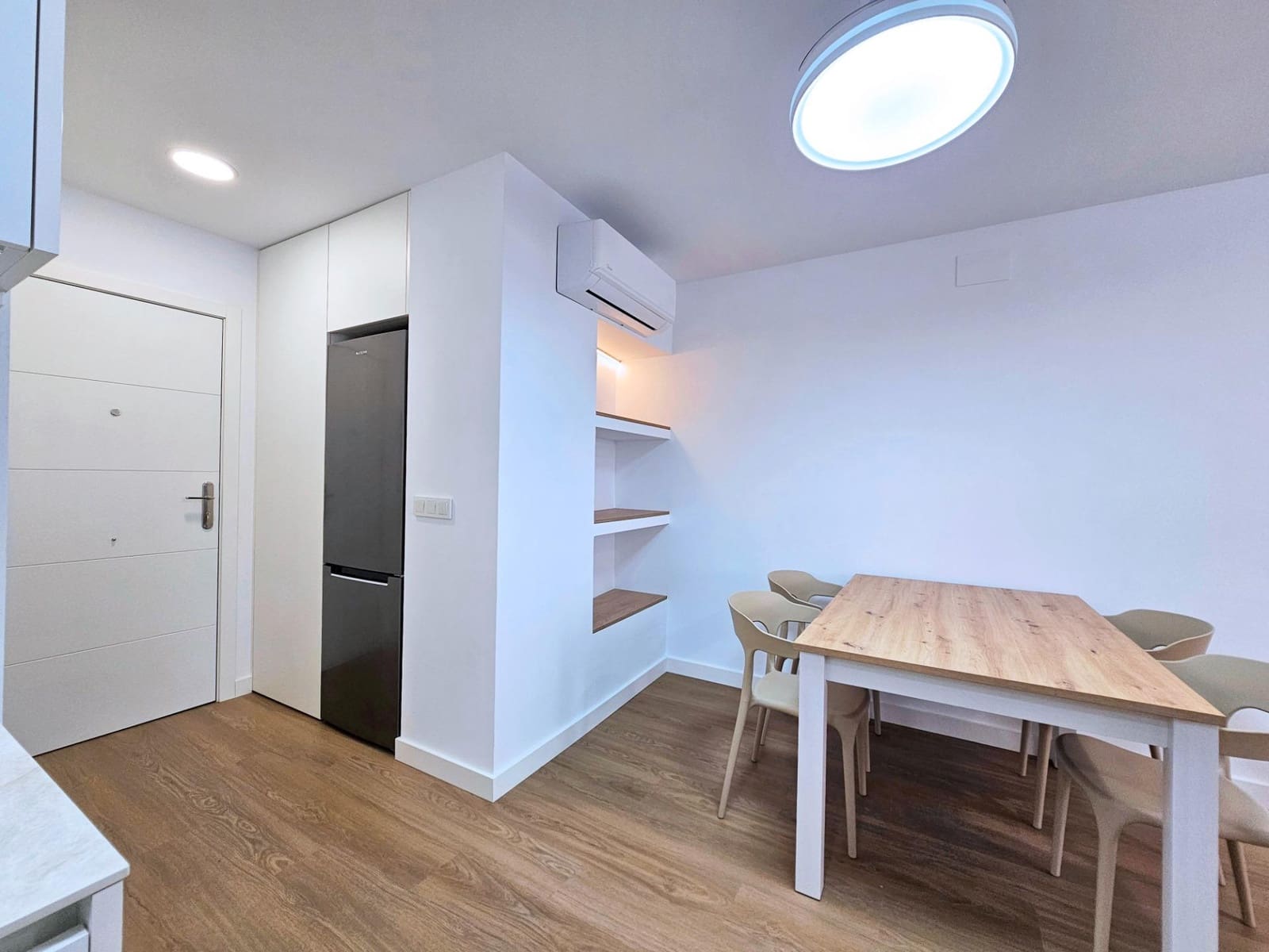 2 bedroom Flat for rent in Cartagena - € 995 (Ref: 9637645)