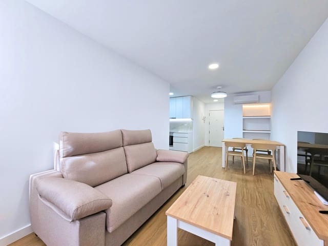 2 slaapkamer Flat te huur in Cartagena - € 995 (Ref: 9637645)