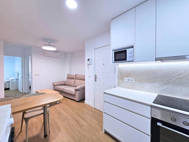 Piso de 2 habitaciones en Cartagena en alquiler - 935 € (Ref: 9637646)