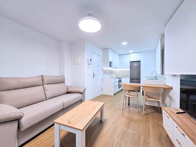 Piso de 2 habitaciones en Cartagena en alquiler - 935 € (Ref: 9637646)