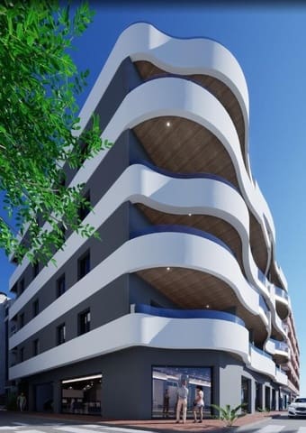 Piso de 2 habitaciones en Centro, Torrevieja en venta con piscina garaje - 319.000 € (Ref: 9701675)