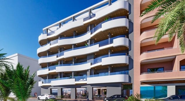 Piso de 2 habitaciones en Centro, Torrevieja en venta con piscina garaje - 319.000 € (Ref: 9701675)