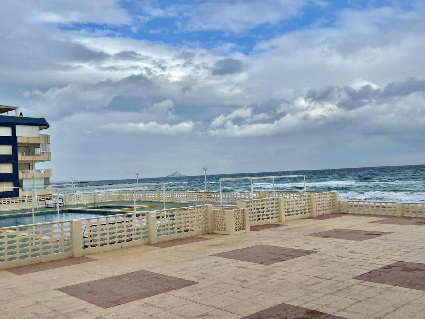 2 bedroom Flat for rent in La Manga del Mar Menor with pool - € 1,500 (Ref: 9714968)