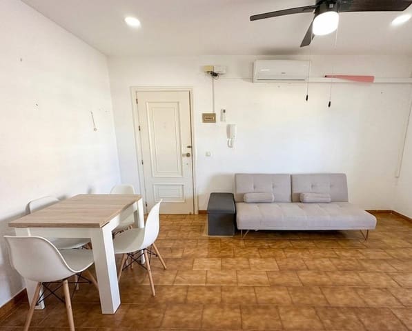 Piso de 2 habitaciones en La Manga del Mar Menor en alquiler con piscina - 1.200 € (Ref: 9714968)