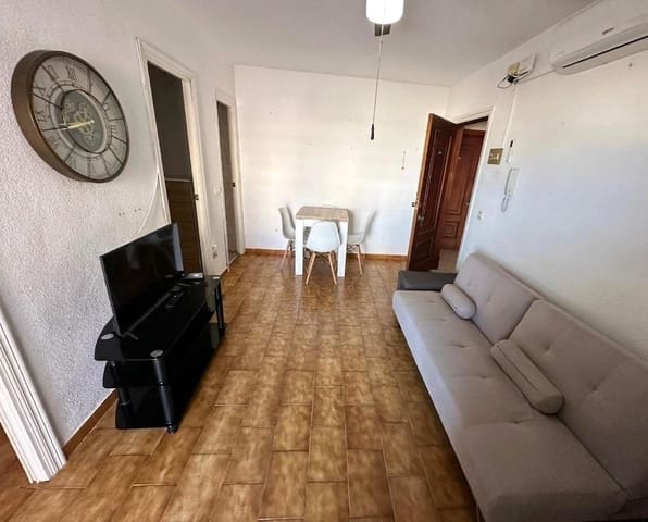 Piso de 2 habitaciones en La Manga del Mar Menor en alquiler con piscina - 1.200 € (Ref: 9714968)
