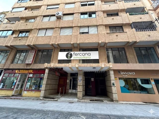 Bureau à vendre à Carthagène - 360 000 € (Ref: 9773101)