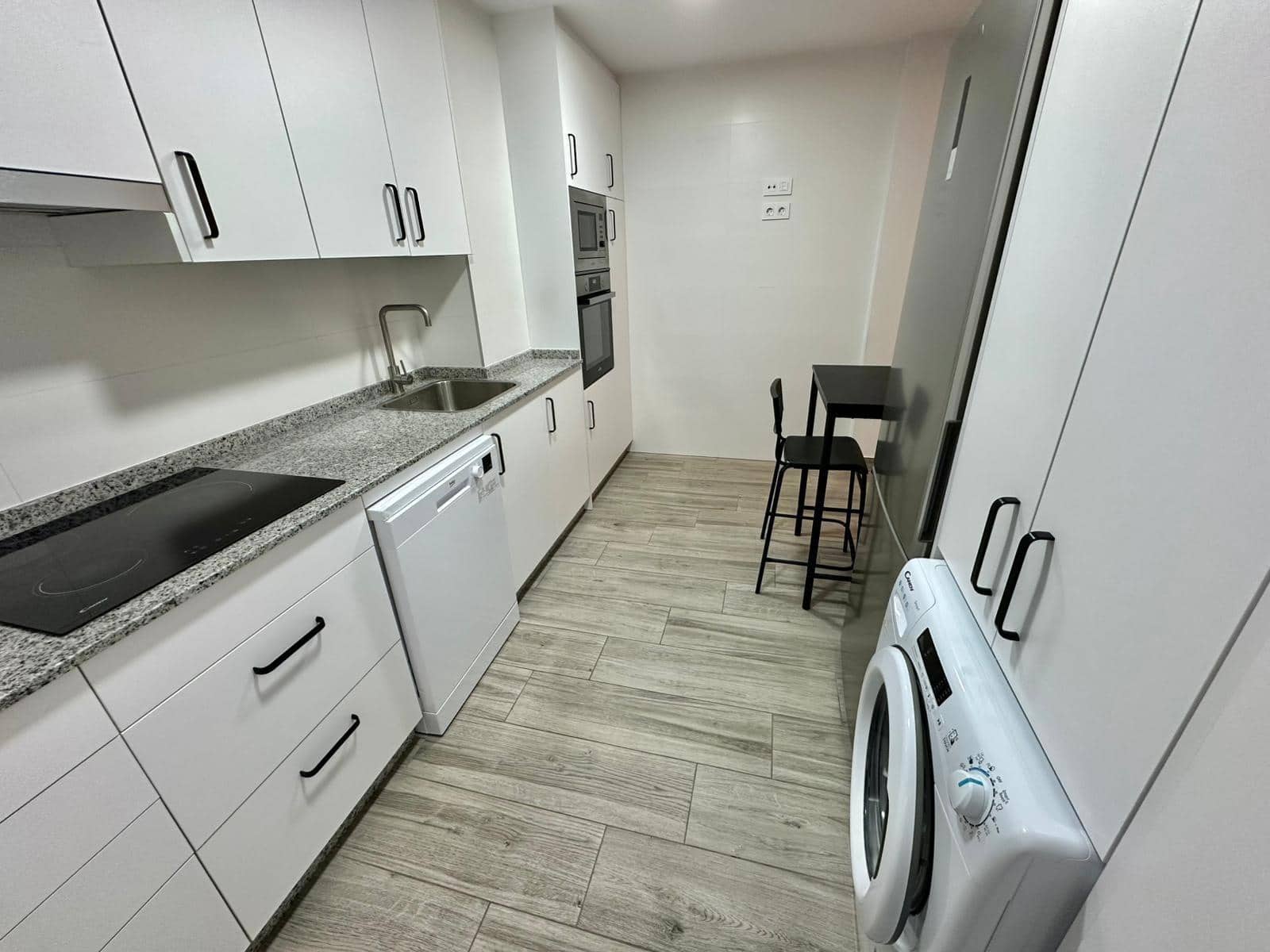 3 sovrum Lägenhet att hyra i Cartagena med pool garage - 800 € (Ref: 9799297)