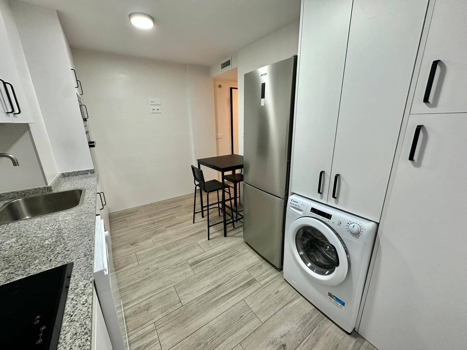 3 sovrum Lägenhet att hyra i Cartagena med pool garage - 800 € (Ref: 9799297)