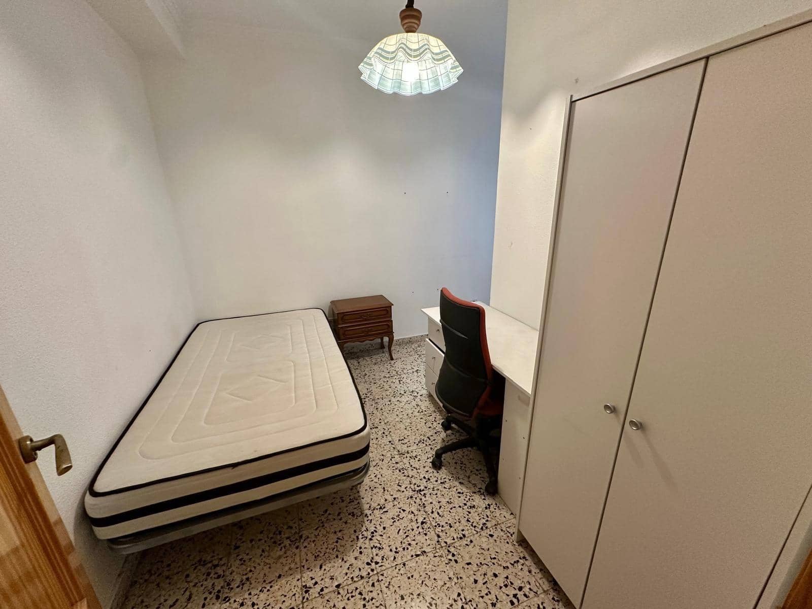 4 soveværelse Lejlighed til leje i Cartagena - € 1.000 (Ref: 9818273)