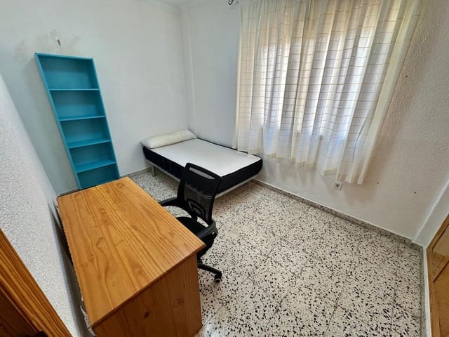 4 soveværelse Lejlighed til leje i Cartagena - € 1.000 (Ref: 9818273)