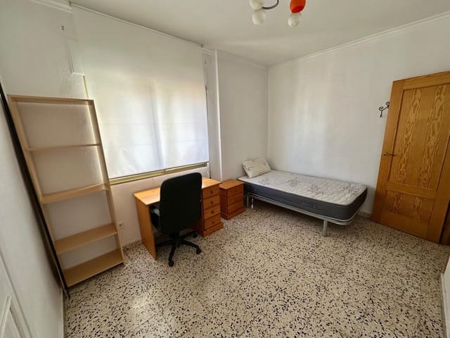 4 soveværelse Lejlighed til leje i Cartagena - € 1.000 (Ref: 9818273)
