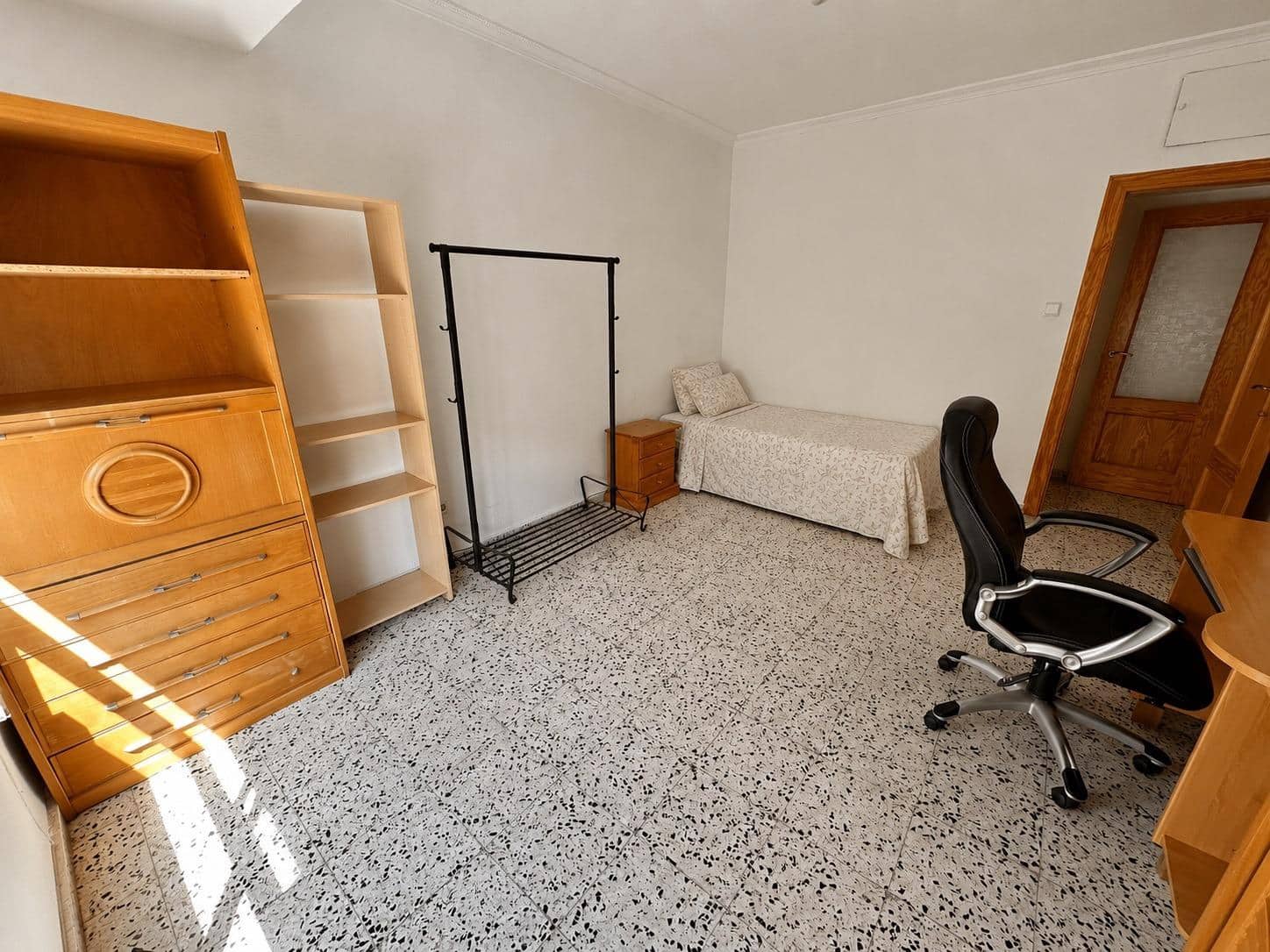 4 camera da letto Appartamento da affittare in Cartagena - 1.000 € (Rif: 9818273)