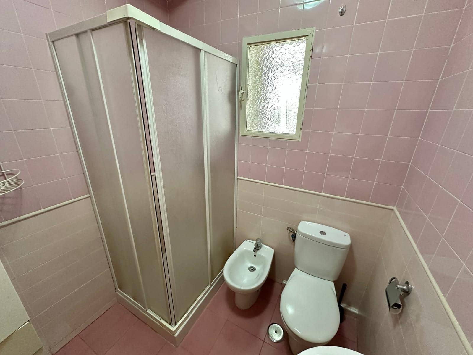 4 camera da letto Appartamento da affittare in Cartagena - 1.000 € (Rif: 9818273)