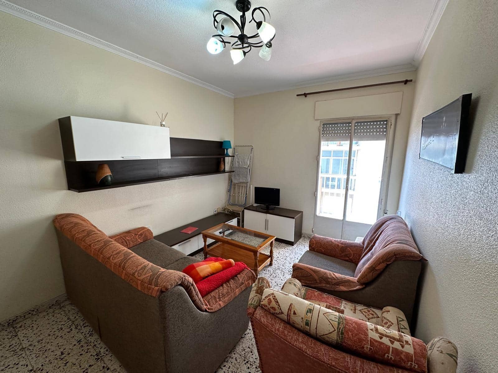 4 camera da letto Appartamento da affittare in Cartagena - 1.000 € (Rif: 9818273)