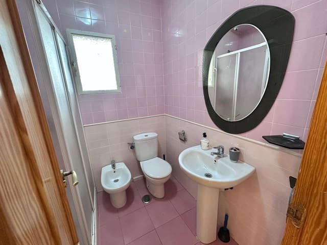 4 camera da letto Appartamento da affittare in Cartagena - 1.000 € (Rif: 9818273)