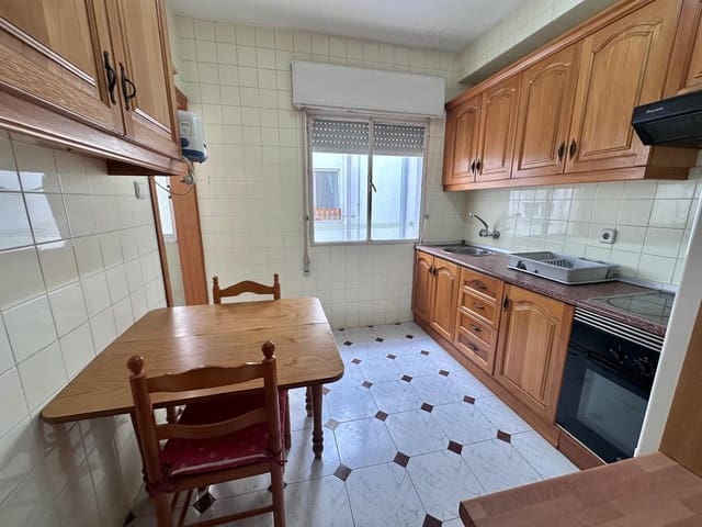 4 camera da letto Appartamento da affittare in Cartagena - 1.000 € (Rif: 9818273)