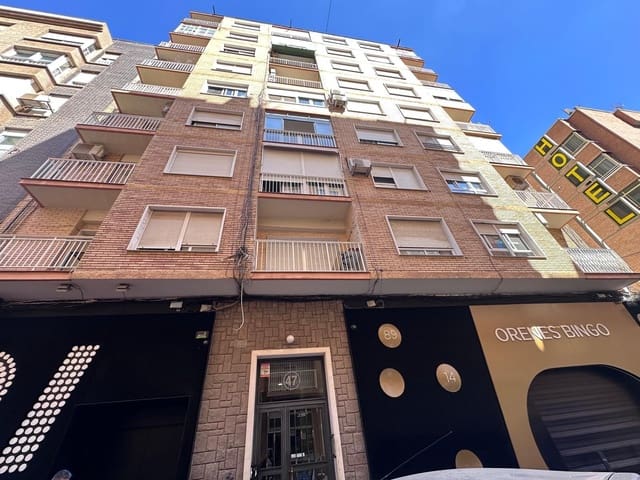 4 camera da letto Appartamento da affittare in Cartagena - 1.000 € (Rif: 9818273)