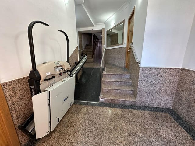 4 bedroom Flat for sale in Cartagena - € 169,000 (Ref: 9868631)