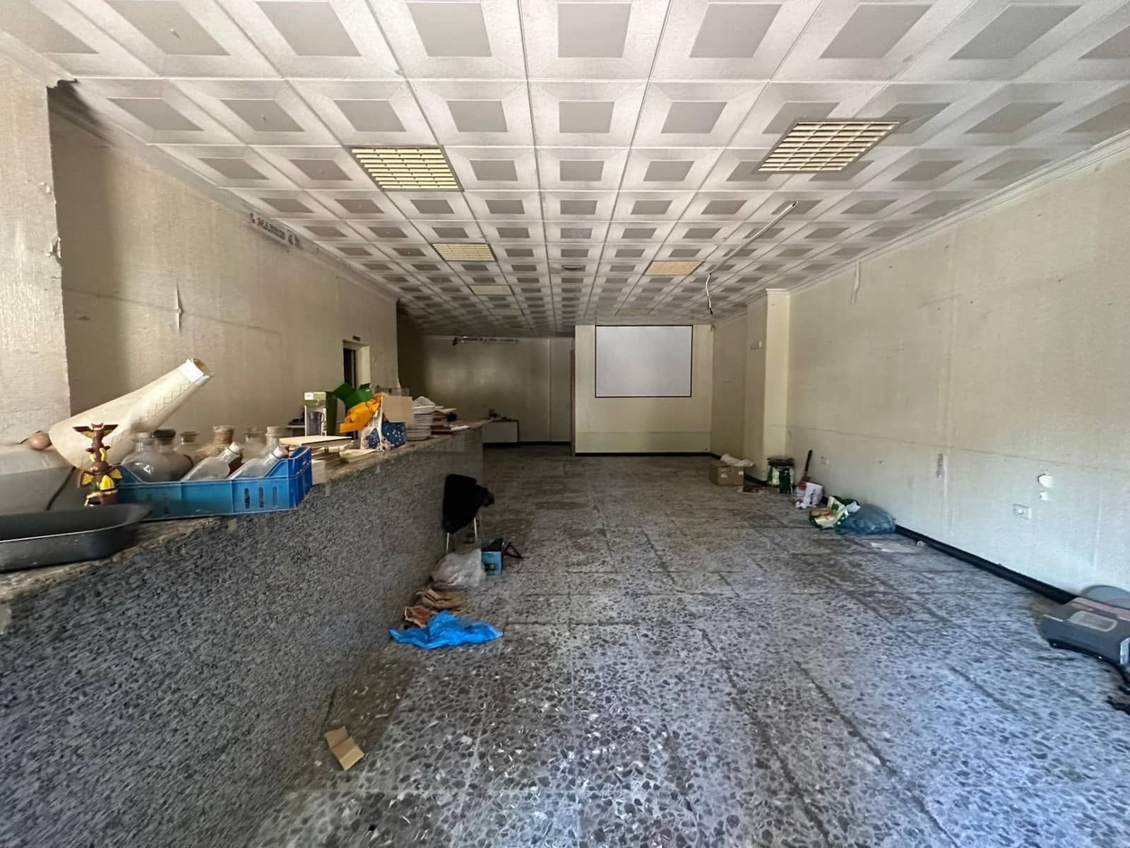 Comercial para venda em La Union - 60 000 € (Ref: 9873544)