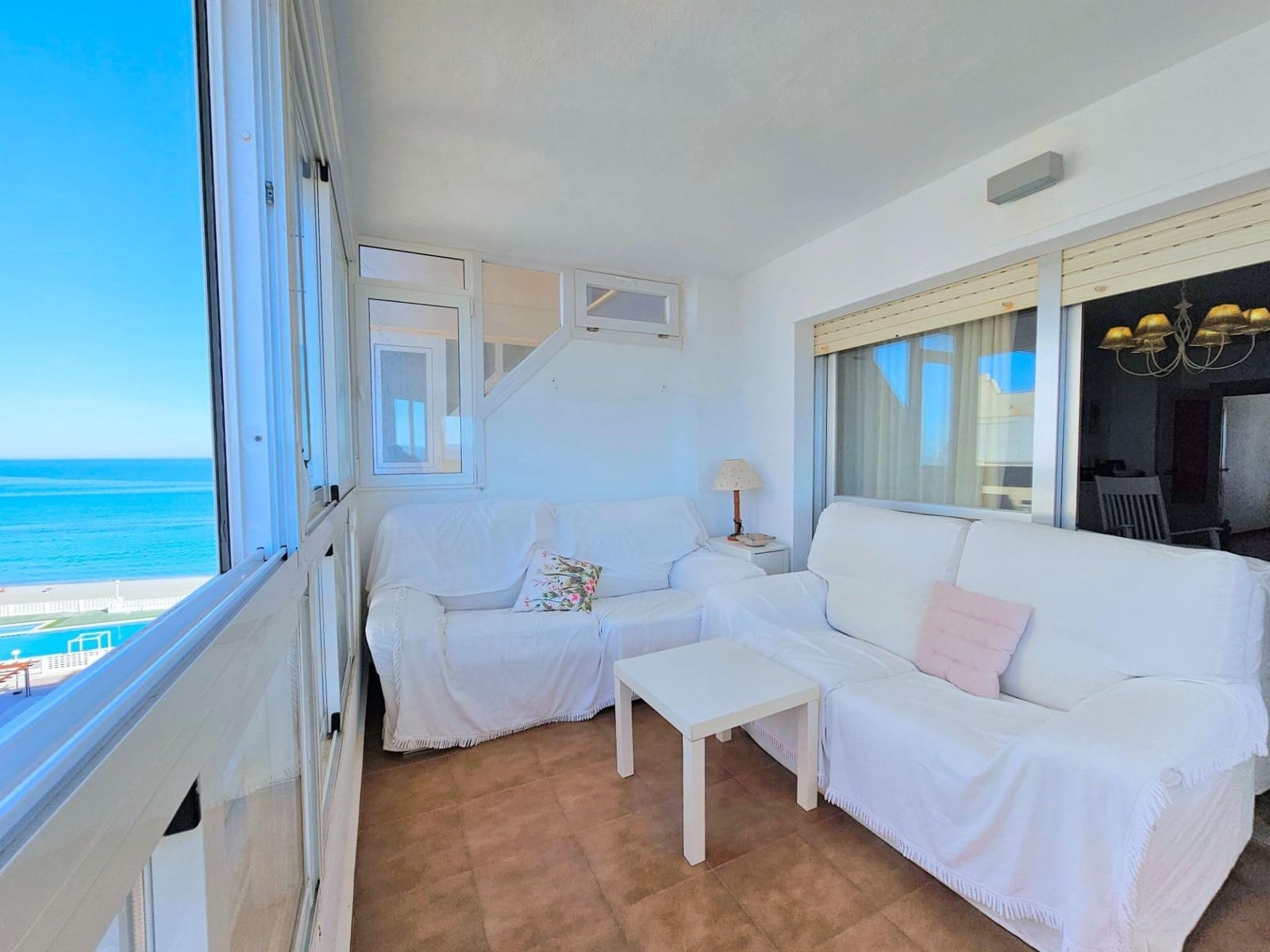 3 quarto Apartamento para venda em La Manga del Mar Menor com piscina - 299 000 € (Ref: 9903981)