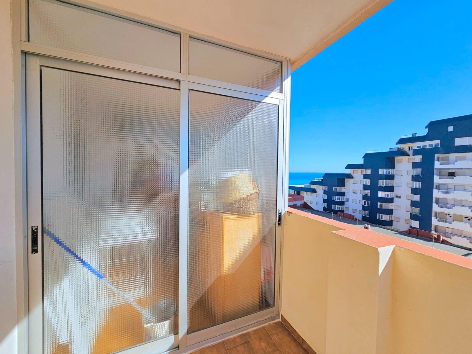 3 quarto Apartamento para venda em La Manga del Mar Menor com piscina - 299 000 € (Ref: 9903981)